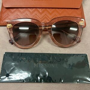 Missoni Brown Round Sunglasses Classic Tortoiseshell Acetate Design
